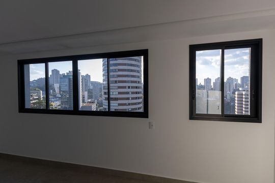 Sala 1 de apartamento para alugar com 1 quarto, 40m² em Vale do Sereno, Nova Lima