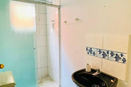 Banheiro social de casa para alugar com 2 quartos, 100m² em Jardim Nossa Senhora das Gracas, Cotia