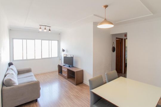 Apartamento à venda com 2 quartos, 56m² em Vila Mazzei, São Paulo