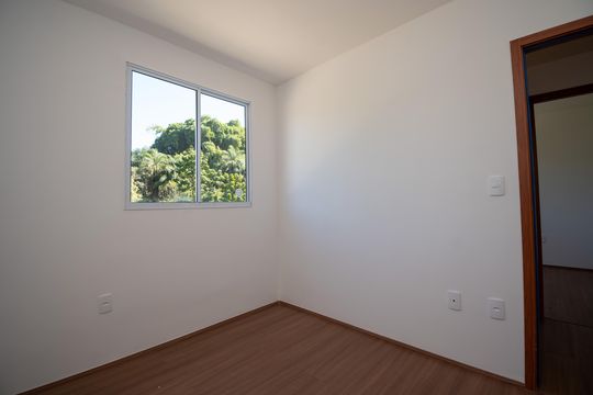 Quarto 2 de apartamento à venda com 2 quartos, 45m² em Praia, Contagem