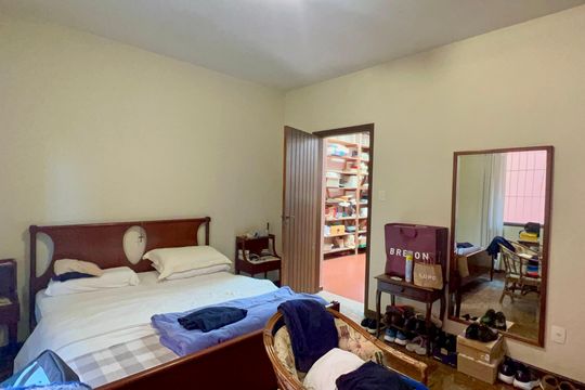 Quarto 3 de casa à venda com 3 quartos, 211m² em Sumaré, São Paulo