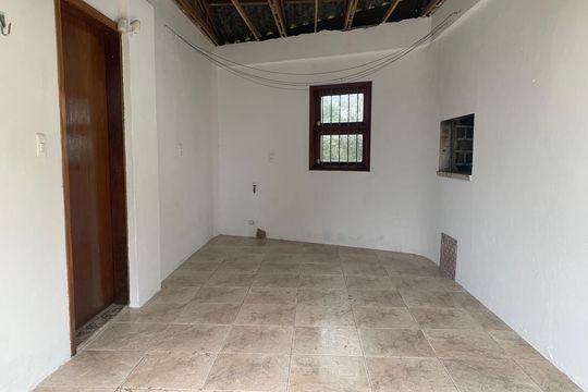 Garagem de casa para alugar com 2 quartos, 60m² em Boa Saúde, Novo Hamburgo