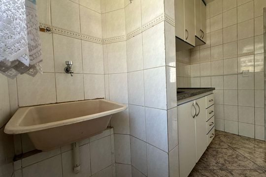 Área de serviço de apartamento para alugar com 3 quartos, 60m² em Silveira, Belo Horizonte