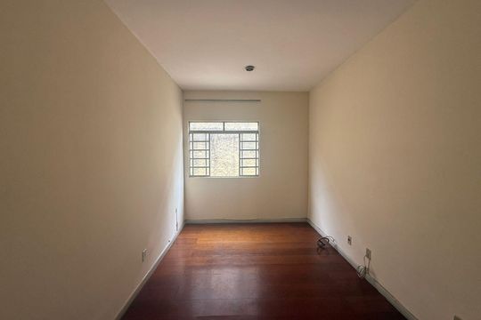 Sala de apartamento para alugar com 2 quartos, 55m² em Itapoã, Belo Horizonte