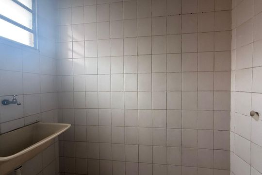 Área de serviço de apartamento para alugar com 2 quartos, 55m² em Itapoã, Belo Horizonte