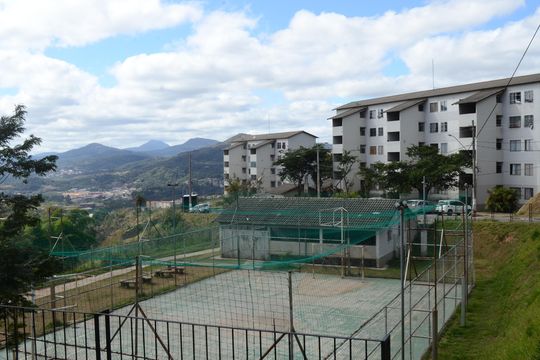 Quadra de apartamento para alugar com 2 quartos, 43m² em Vista do Sol, Belo Horizonte