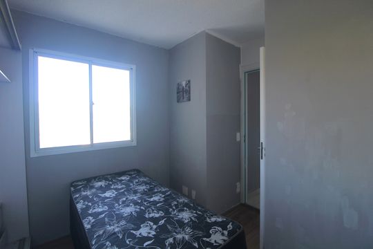 Quarto 1 de apartamento à venda com 2 quartos, 40m² em Guarapiranga, São Paulo