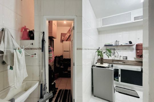 Cozinha de apartamento à venda com 3 quartos, 92m² em Copacabana, Rio de Janeiro