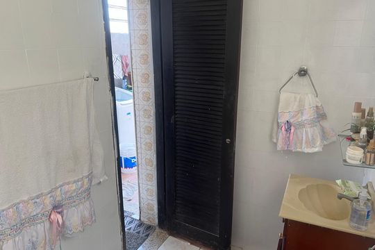 Banheiro social de casa para alugar com 2 quartos, 90m² em Piedade, Rio de Janeiro