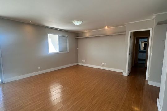 Apartamento à venda com 3 quartos, 154m² em Jardim Caravelas, São Paulo