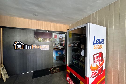 Área comum de apartamento para alugar com 2 quartos, 58m² em Barra da Tijuca, Rio de Janeiro
