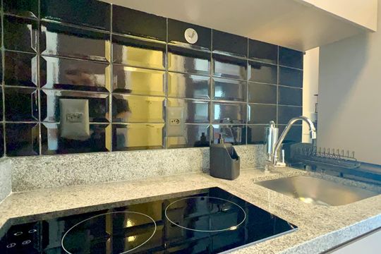 Cozinha - Armários de kitnet/studio para alugar com 1 quarto, 26m² em Pinheiros, São Paulo