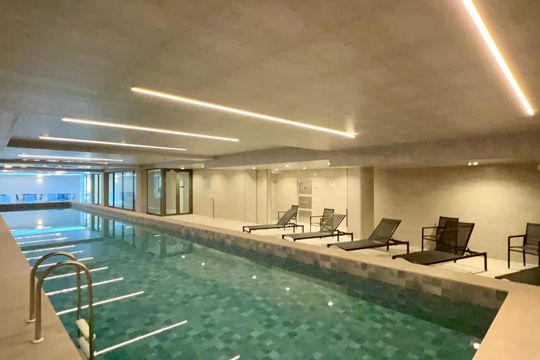 Piscina Coberta de kitnet/studio para alugar com 1 quarto, 26m² em Pinheiros, São Paulo