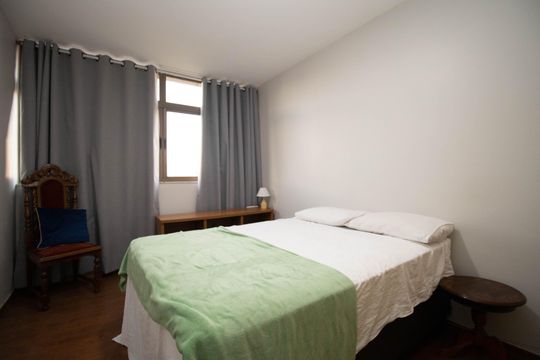 Quarto 1 de apartamento para alugar com 3 quartos, 115m² em Sqs 302, Brasília