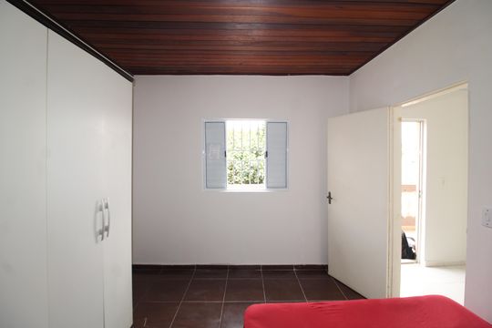 Quarto 1 de casa para alugar com 1 quarto, 58m² em Vila Barbosa, São Paulo