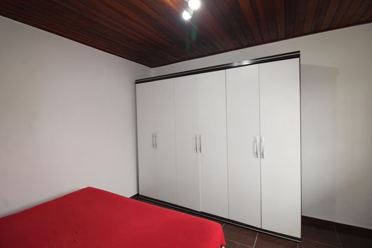 Quarto 1 de casa para alugar com 1 quarto, 58m² em Vila Barbosa, São Paulo