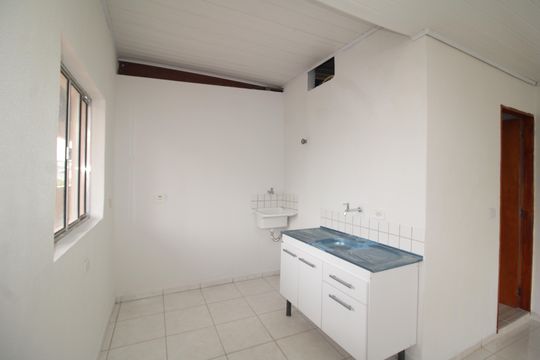 Sala / Cozinha de casa para alugar com 1 quarto, 58m² em Vila Barbosa, São Paulo
