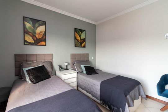 Quarto  de casa à venda com 5 quartos, 260m² em Água Fria, São Paulo