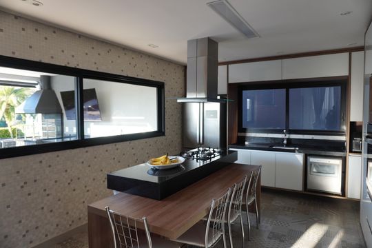 Cozinha de casa de condomínio à venda com 5 quartos, 460m² em Colinas da Anhanguera, Santana de Parnaíba