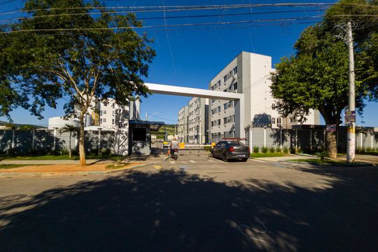 Fachada de apartamento para alugar com 1 quarto, 43m² em Santa Cruz, Rio de Janeiro