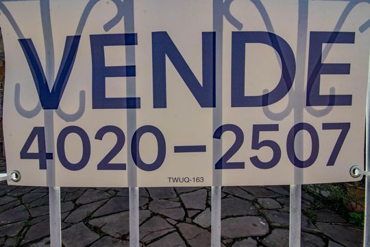 Placa de casa para alugar com 3 quartos, 80m² em Farrapos, Porto Alegre