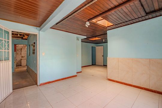 Sala de casa para alugar com 3 quartos, 80m² em Farrapos, Porto Alegre