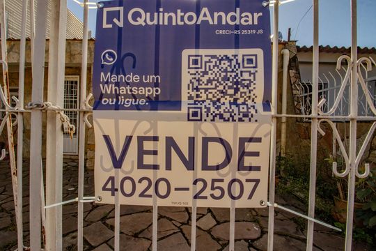 Placa de casa para alugar com 3 quartos, 80m² em Farrapos, Porto Alegre
