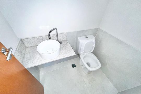 Lavabo de casa à venda com 3 quartos, 145m² em Jardim São Paulo, São Paulo