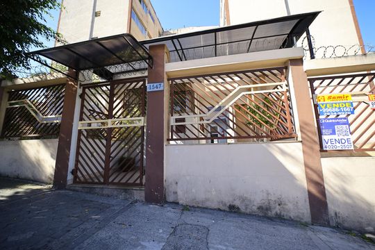 Fachada de apartamento à venda com 2 quartos, 57m² em Conjunto Habitacional Padre Jose de Anchieta, São Paulo
