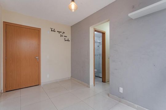 Sala de apartamento para alugar com 2 quartos, 43m² em Jardim Dona Leopoldina, Porto Alegre