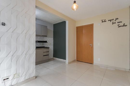 Sala de apartamento para alugar com 2 quartos, 43m² em Jardim Dona Leopoldina, Porto Alegre