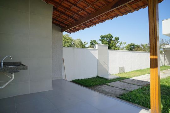 Área externa de casa para alugar com 2 quartos, 404m² em Chácaras de Inoã, Maricá