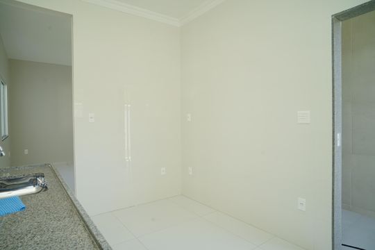 Cozinha de casa para alugar com 2 quartos, 404m² em Chácaras de Inoã, Maricá