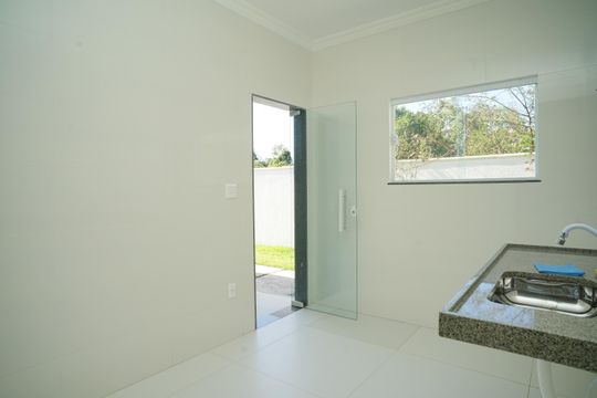 Cozinha de casa para alugar com 2 quartos, 404m² em Chácaras de Inoã, Maricá
