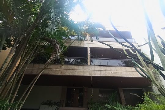 Fachada  de apartamento para alugar com 3 quartos, 185m² em Barra da Tijuca, Rio de Janeiro