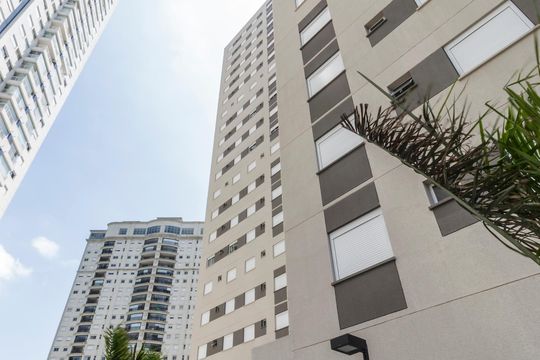 Fachada de apartamento à venda com 2 quartos, 52m² em Alphaville Empresarial, Barueri