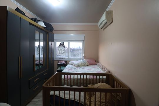 Suite de apartamento à venda com 2 quartos, 61m² em Niterói, Canoas