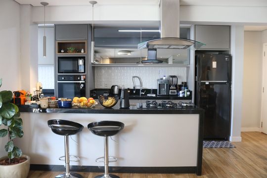 Cozinha de apartamento à venda com 2 quartos, 83m² em Barra Funda, São Paulo