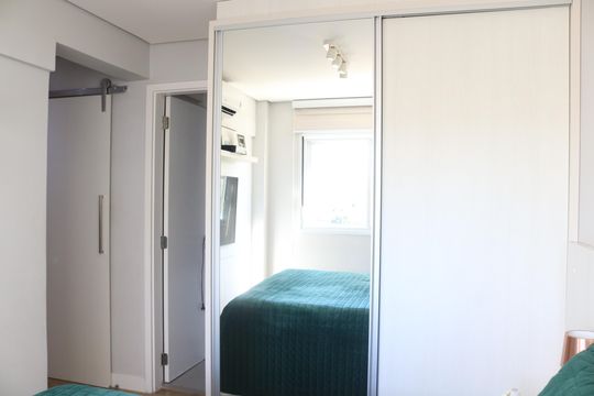 Quarto 1 de apartamento à venda com 2 quartos, 83m² em Barra Funda, São Paulo