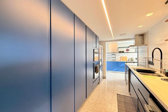 Cozinha de apartamento à venda com 4 quartos, 256m² em Campo Belo, São Paulo