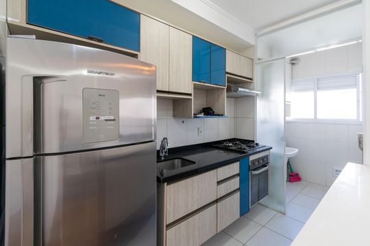 Cozinha de apartamento para alugar com 2 quartos, 64m² em Vila Alexandria, São Paulo