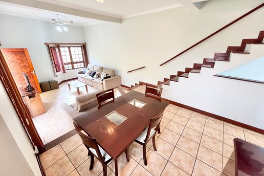 Sala de Jantar de casa à venda com 3 quartos, 226m² em Vila Dom Pedro Ii, São Paulo