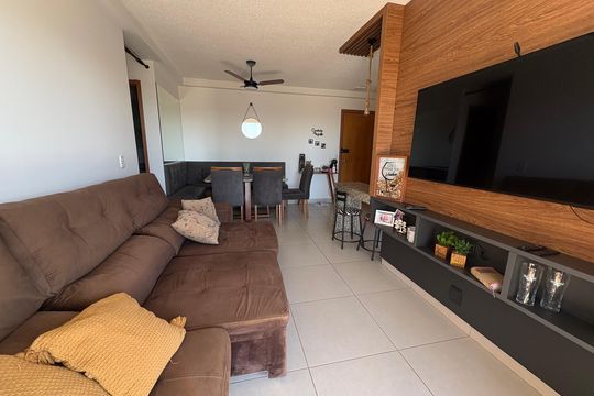 Apartamento para alugar com 2 quartos, 64m² em Vila Rosa, Goiânia