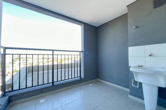 Sacada de apartamento à venda com 2 quartos, 43m² em Rochdale, Osasco