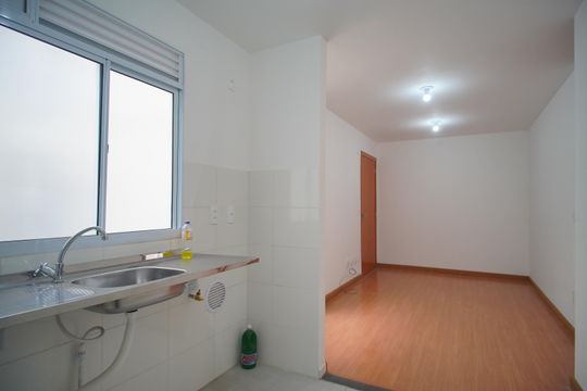 Cozinha de apartamento para alugar com 2 quartos, 49m² em Santos Dumont, São Leopoldo