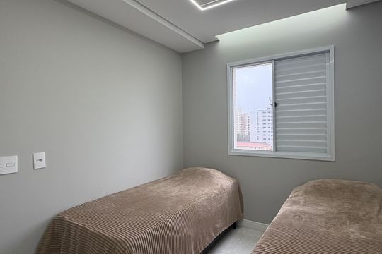 Quarto 1 de apartamento para alugar com 3 quartos, 84m² em Marapé, Santos