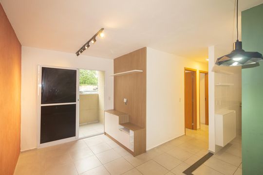Apartamento para alugar com 2 quartos, 44m² em Inhoaíba, Rio de Janeiro