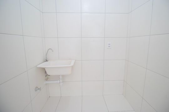 Cozinha e Área de Serviço de apartamento para alugar com 2 quartos, 40m² em Bonsucesso, Rio de Janeiro