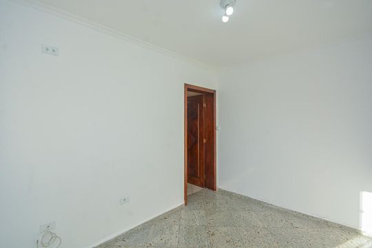 Quarto de casa para alugar com 1 quarto, 50m² em Socorro, São Paulo