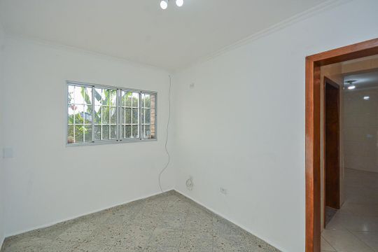Quarto de casa para alugar com 1 quarto, 50m² em Socorro, São Paulo
